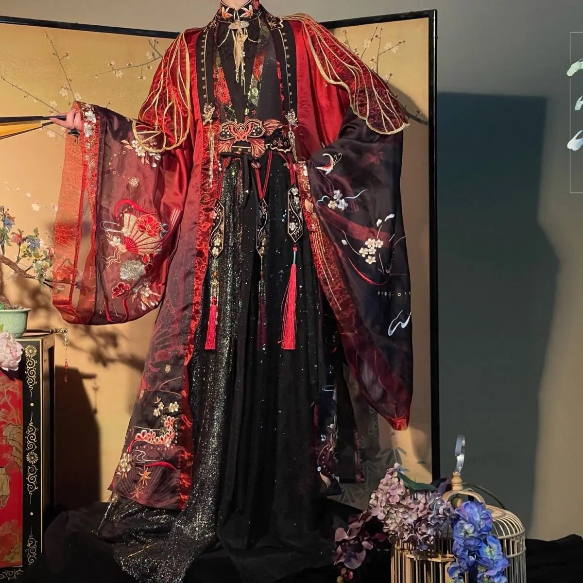 Hua Cheng Cosplay Costume - Heaven Official's Blessing TGCF Merch shop now at danmei-merch.com