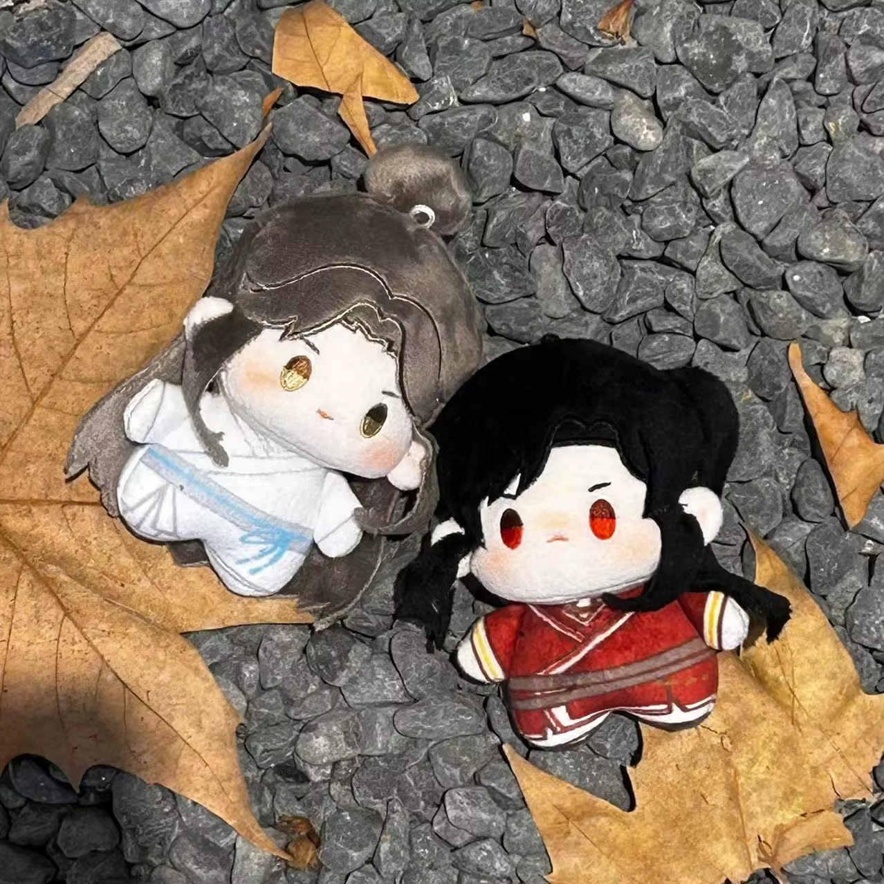 Tian Guan Ci Fu Plush - Hua Cheng shop now at danmei-merch.com